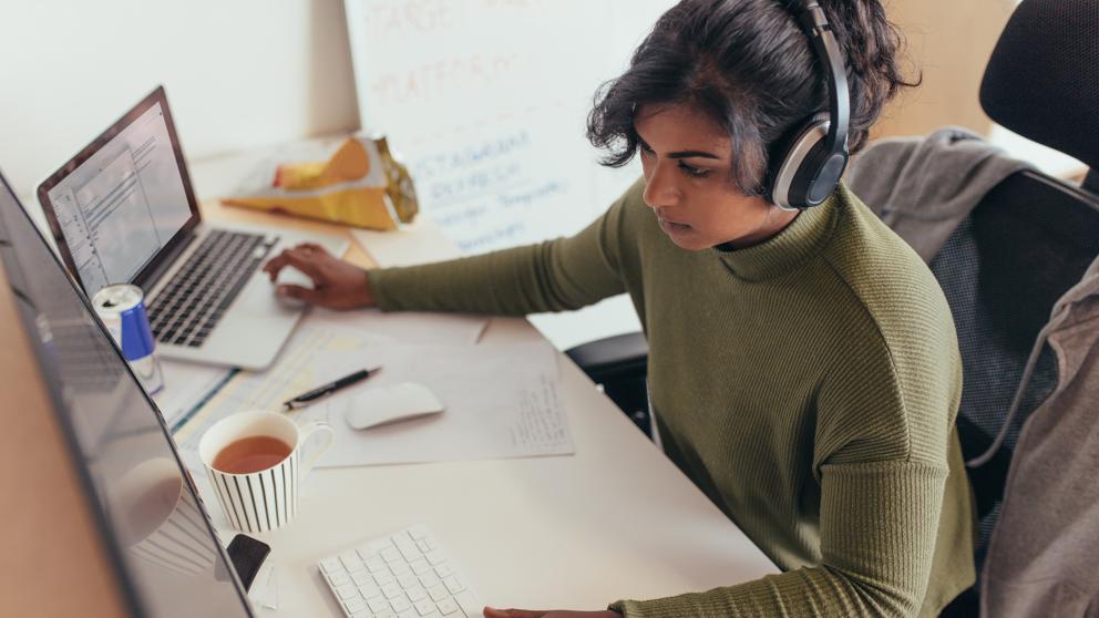 Docentes y Teletrabajo Dificultades Educación Online